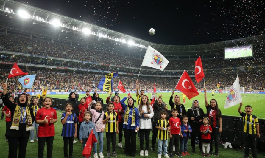 8 Mart Kadınlar Günü Jesti: Fenerbahçe-Samsunspor Maçında Dev İndirim